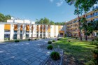 Kuren in Polen: Blick auf das Grand Laola Spa & ApartmentsPobierow Pobierowo Ostsee Polen