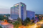 Kuren in Polen: Blick auf die Front des Hotel Olymp 4 in Kolberg Kolobrzeg Ostsee