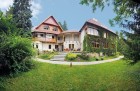 Kuren in Polen: Blick auf die Villa Zameczek in Bad Aldheide Polancia Zdrój