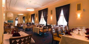 Kuren Tschechien: Speiseraum im Grandhotel Ambassador Karlsbad Tschechien © Narodni dum provozni, sro 