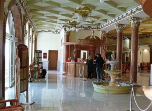 Kuren in der Slowakei: Lobby im Kurhotel Aphrodite in Rajecké Teplice