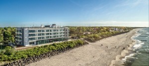 Kuren in Polen: Strand vor dem Hotel Baltivia Großmöllen Mielno