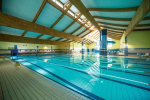 Kuren in Polen: Hallenbad des Sanatorium in Kolberg Kolobrzeg Ostsee Polen