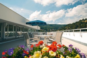 Kuren in Tschechien: Jiri Hubatka © Archiv LLJ - Dachterrasse des Kurhotel Akademik Behounek in St. Joachimsthal Jáchymov