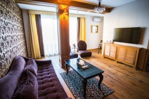 Kuren in Polen: Zimmerbeispiel im Hotel und Medi Spa Bialy Kamien in Bad Flinsberg Swieradow Zdroj Isergebirge