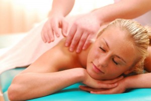 Kuren in Polen: Massage im Kurhotel Centrum in Kolberg Kolobrzeg Ostsee