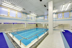 Kuren in Tschechien: Therapiebecken im Kurkomplex Curie in St. Joachimsthal Jáchymov
