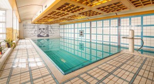 Kuren Tschechien: Schwimmbad des SPA Hotel Dvorak Karlsbad Karlovy Vary Tschechien