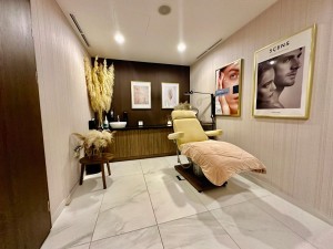 Kuren Polen: Anwendungsbereich im Elements Hotel & Spa Bad Flinsberg Swieradów Zdrój Isergebirge Polen