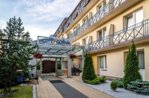Kuren in Polen: Blick auf das Hotel Gornik in Kolberg Kolobrzeg Ostsee