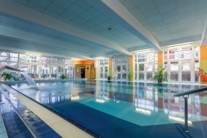 Kuren nach Polen: Schwimmbad im Hotel Gornik in Kolberg Kolobrzeg