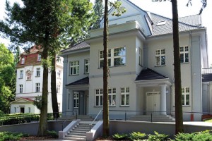 Kuren in Polen: Villa Gryf im Sanatorium Gryf in Bad Polzin Polczyn Zdroj