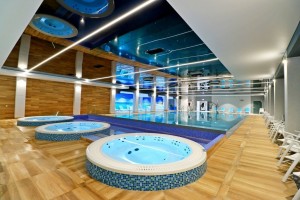 Kuren in Polen: Whirlpool des Hotel Hamilton Conference Spa & Wellness Swinemünde