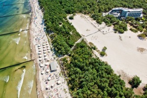 Kuren in Polen: Strand am HAVET Hotel Resort und Spa in Dzwirzyno Kolberger Deep