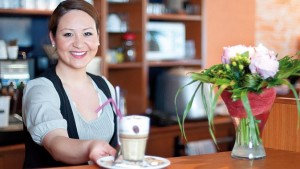 Kuren in Deutschland: Cafe im Gesundheitszentrum Helenenquelle in Bad Wildungen