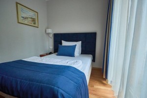 Kuren in Polen: Einzelzimmerbeispiel des Kurhotel Villa Herkules Swinemünde Swinoujscie