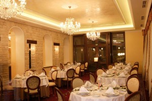 Kuren Tschechien: Restaurant im © Humboldt Park Hotel & Spa Karlsbad Karlovy Vary Tschechien