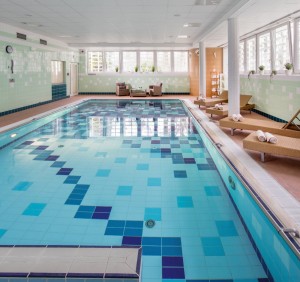 Kuren Tschechien: Schwimmbad / Bassin © Franzensbad IMPERIAL AG -Franzensbad Frantiskovy Lázne Tschechien