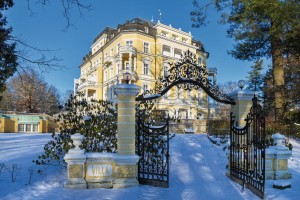 Kuren Tschechien: Winterimpression Hotel Imperial © Franzensbad IMPERIAL AG -Franzensbad Frantiskovy Lázne Tschechien