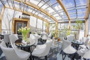 Kuren in Polen: Wintergarten im Hotel Jantar SPA Kolberg Kolobrzeg