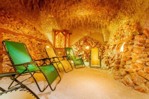 Kuren in Polen: Heilgrotte im Gesundheits- und Erholungszentrum Król Plaza Spa und Wellness in Jershöft Ostsee