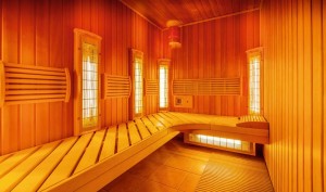 Kuren in Polen: In der Sauna des Gesundheits- und Erholungszentrum Król Plaza Spa und Wellness in Jershöft Ostsee