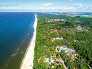 Kuren in Polen: Strand beim Grand Laola Spa & Apartments Pobierow Pobierowo Ostsee Polen