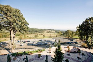 Kuren in Polen: Blick vom Hotel Malinowy Dwor in Bad Flinsberg Swieradów Zdrój Isergebirge