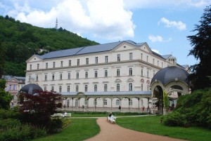 Kuren in Tschechien: Kurhaus Parkquelle ©  Sadovy Pramen in Karlsbad