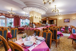 Kuren in Polen: Restaurant im Hotel Polaris 3 in Swinemünde Swinoujscie