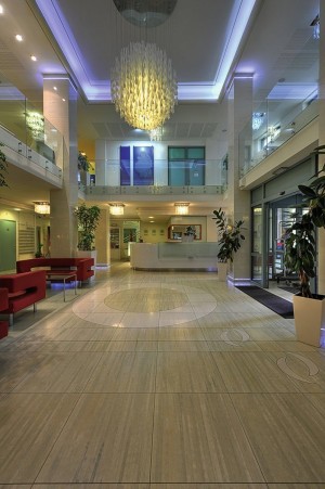 Kuren Tschechien: Lobby des St. Joseph Royal Regent Hotel Karlsbad Karlovy Vary Westböhmen Tschechien