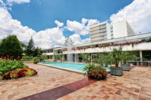 Kuren Slowakei: © Piestany, Ensana Health Spa Hotels - weitere Außenansicht vom Ensana Splendid Health Spa Hotel Piestany