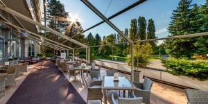 Kuren Slowakei: © Piestany, Ensana Health Spa Hotels - Café Kolonnade mit Wintergarten des Ensana Splendid Health Spa Hotel