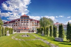 Kuren Slowakei: © Piestany, Ensana Health Spa Hotels - Außenansicht des Ensana Thermia Palace Health Spa Hotel Piestany Pistyan