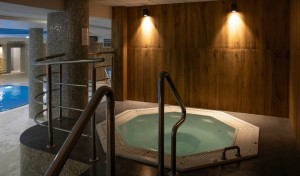 Kuren Polen: Whirlpool des Hotel Wolin Misdroy Miedzyzdroje Ostsee Polen