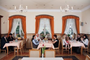 Speiseraum im Sanatorium Zameczek Bad Kudowa Kudowa Zdrój Polen Kuren in Polen: Speiseraum im Sanatorium Zameczek in Bad Kudowa Kudowa Zdrój