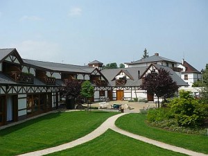 Kuren in Tschechien: Blick auf das Sanatorium Klima in Franzensbad Frantiskovy Lázne