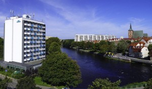 Kuren in Polen: Außenansicht des Kurhaus Nad Parseta in Kolberg Kolobrzeg