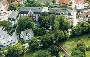 Kuren in Deutschland: Blick auf das Dr. Wüsthofen Gesundheits-Resort in Bad Salzschlirf